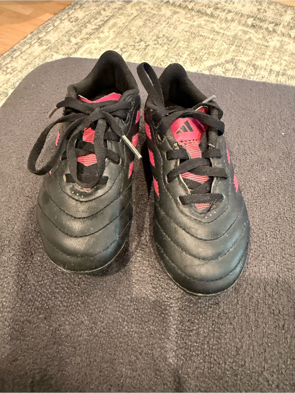 Adidas Little Kids Black and Pink Girls Soccer cleats 10.5